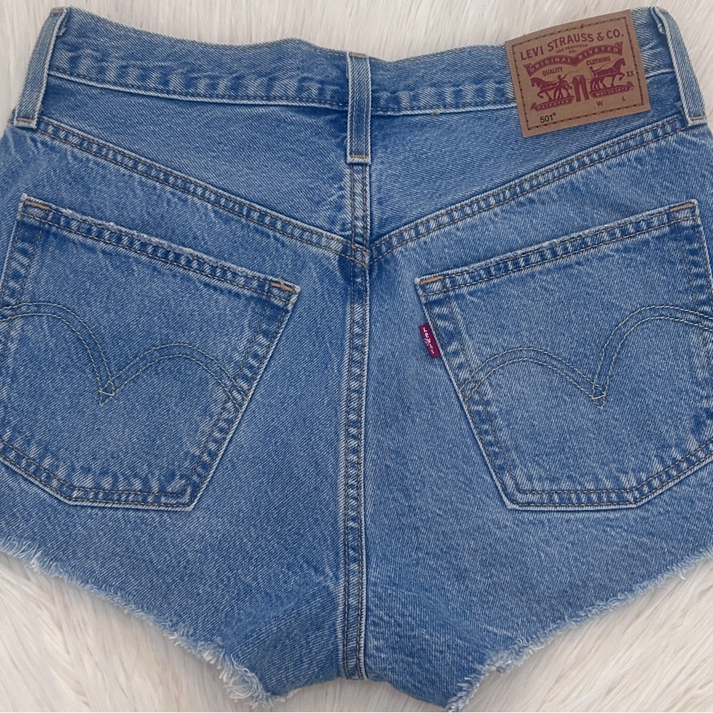 Classic Blue Denim Women's Shorts - Picture 2 of 3